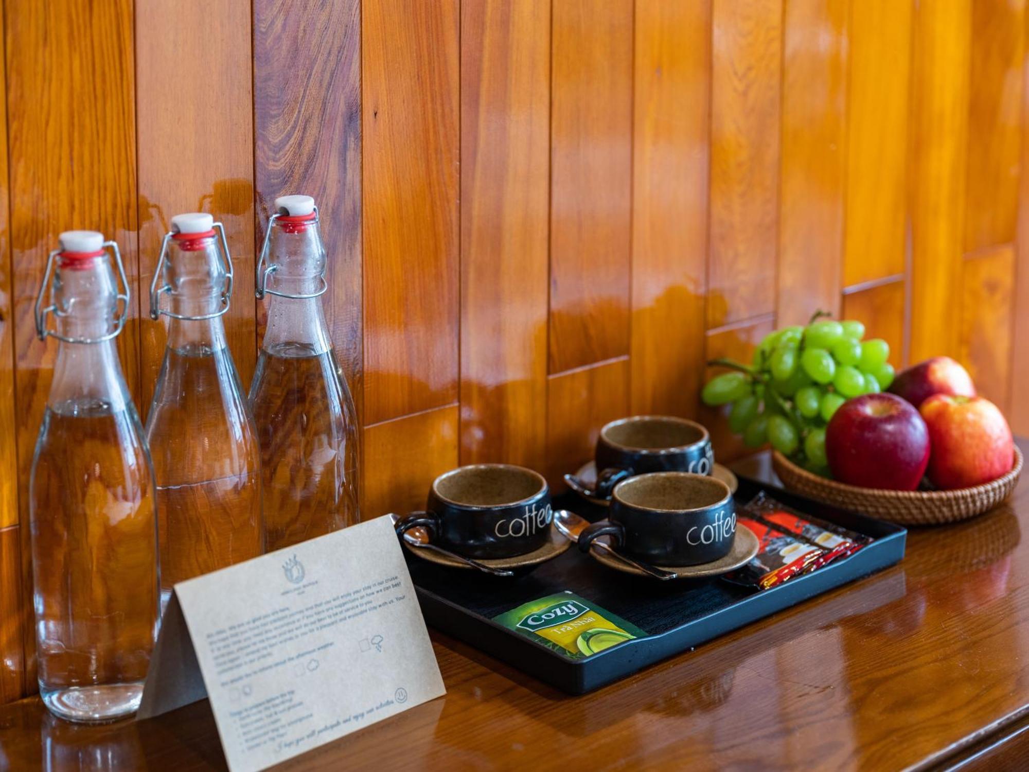 Hotel Hera Boutique Cruise Ha Long Bay Zewnętrze zdjęcie
